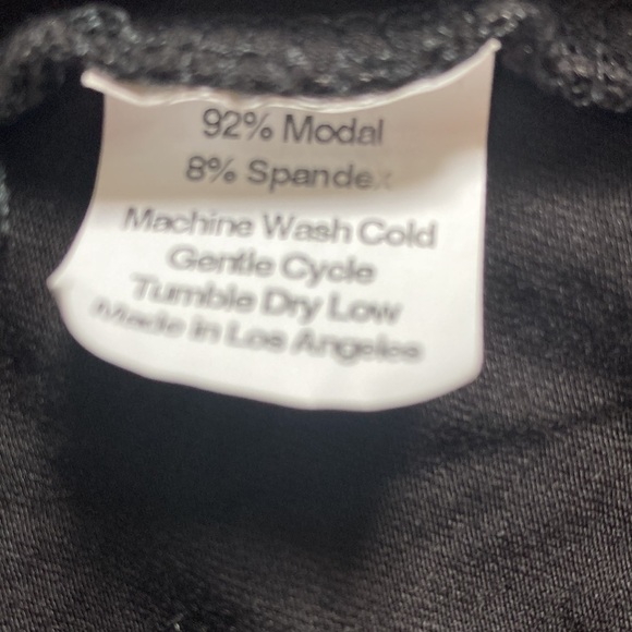 Long sleeve black dress size Medium NWOT oversized puff sleeves - Picture 10 of 11